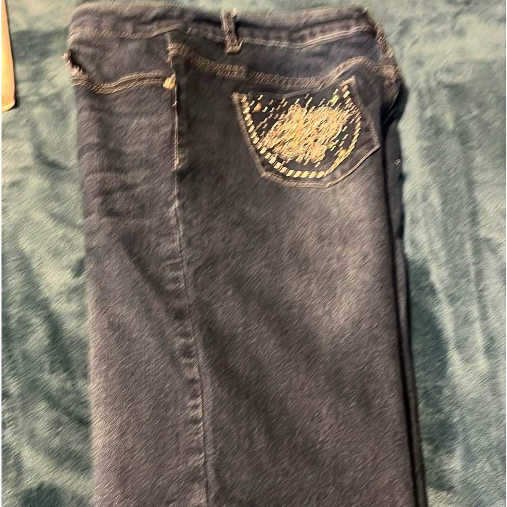 Women’s Deacon Jean size 12, inseam 31 ￼